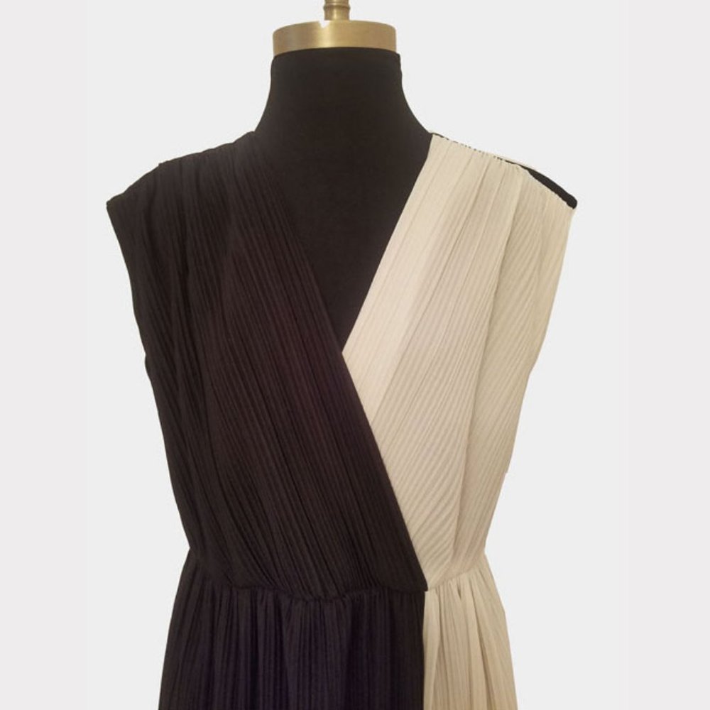 Vtg 70s Black & White Plisse Pleat Dress 16 ½ - Picture 2 of 8